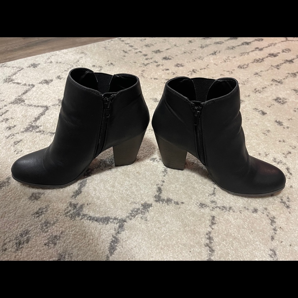 Booties - Picture 3 of 4